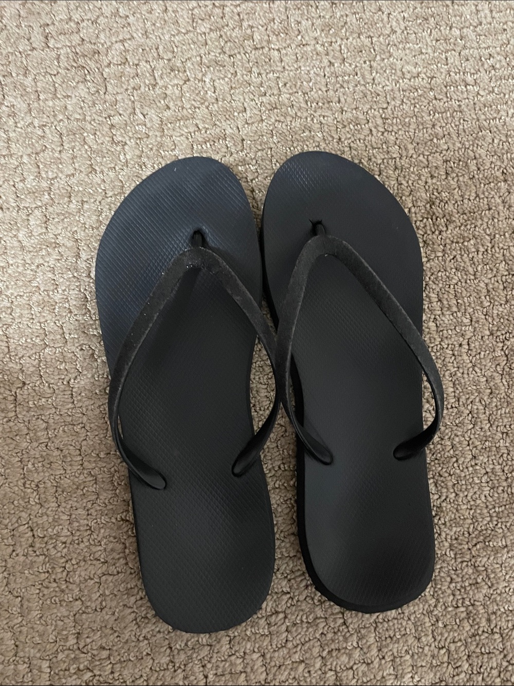 JCPenney Black Simple Flip Flop Sandals